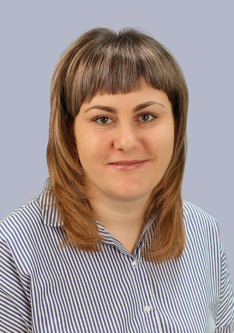 Ратиева Лариса Валерьевна.
